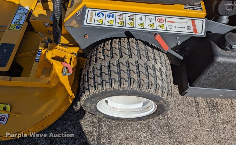 image for item LF9673 Walker B27i  ZTR lawn mower