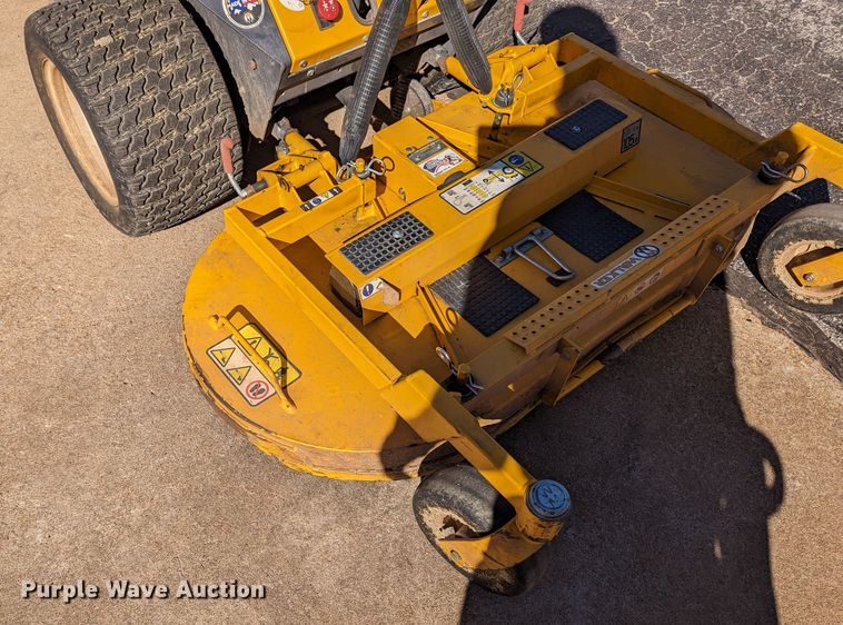 image for item LF9674 Walker B27i  ZTR lawn mower