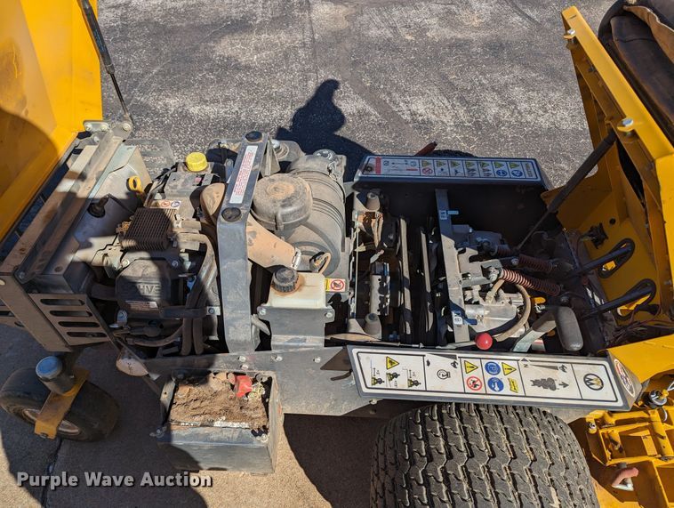 image for item LF9674 Walker B27i  ZTR lawn mower