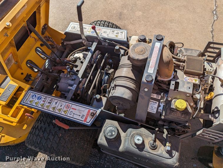 image for item LF9674 Walker B27i  ZTR lawn mower