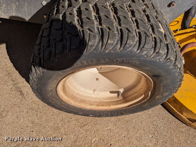 image for item LF9674 Walker B27i  ZTR lawn mower