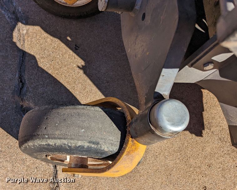 image for item LF9674 Walker B27i  ZTR lawn mower