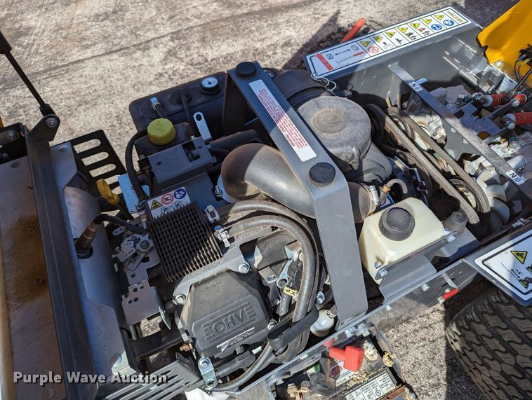 image for item LF9675 Walker B27i  ZTR lawn mower