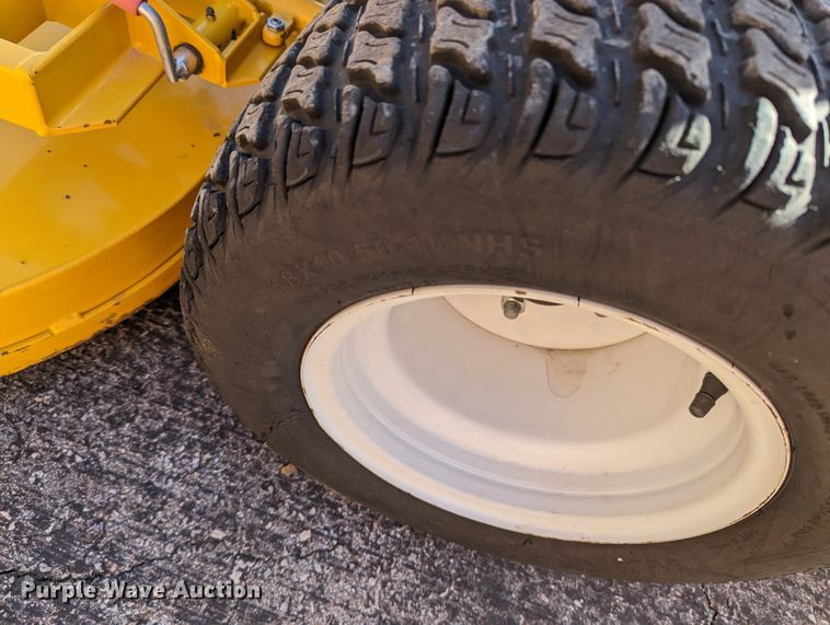 image for item LF9675 Walker B27i  ZTR lawn mower