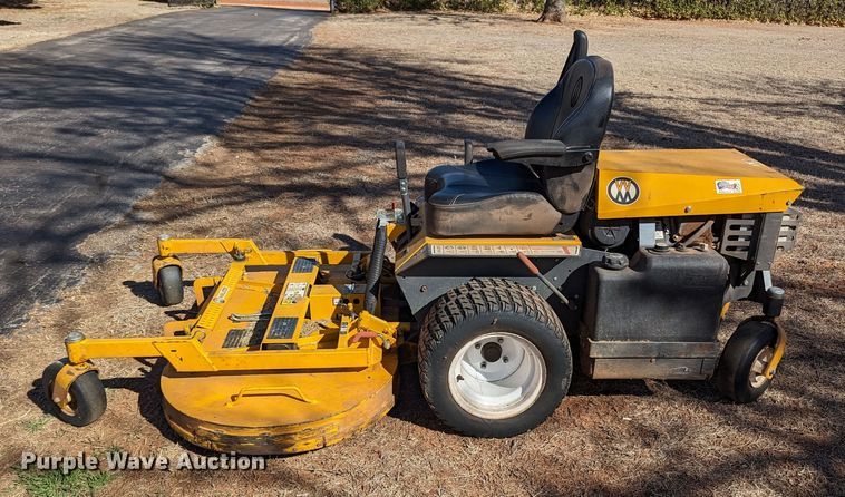 image for item LF9676 Walker B27i  ZTR lawn mower