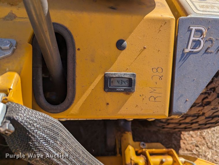 image for item LF9676 Walker B27i  ZTR lawn mower