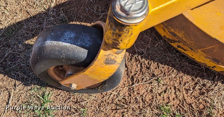 image for item LF9676 Walker B27i  ZTR lawn mower