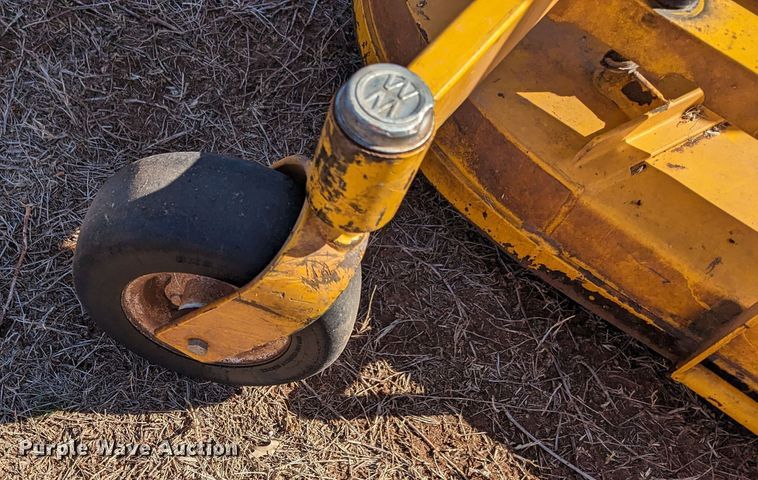 image for item LF9676 Walker B27i  ZTR lawn mower