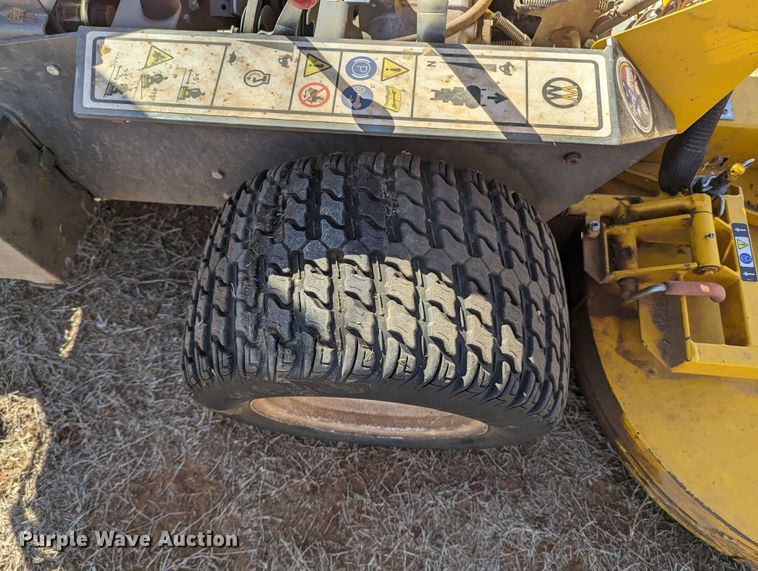 image for item LF9676 Walker B27i  ZTR lawn mower