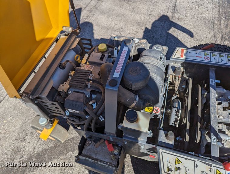 image for item LF9677 Walker B27i  ZTR lawn mower