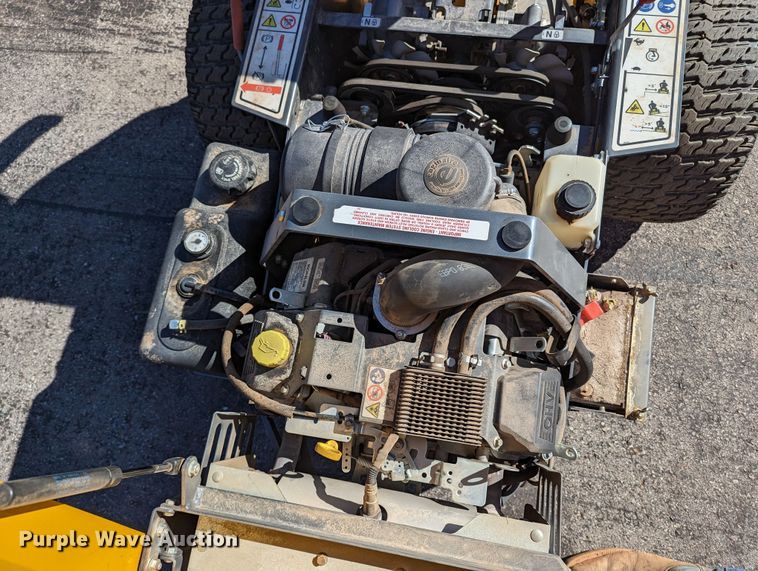 image for item LF9677 Walker B27i  ZTR lawn mower