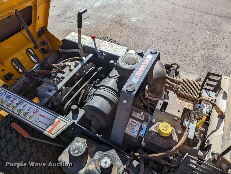 image for item LF9677 Walker B27i  ZTR lawn mower