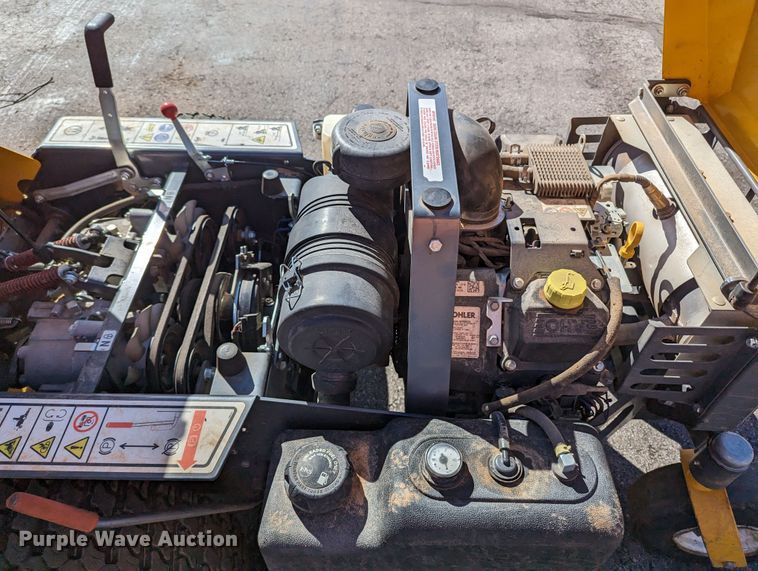 image for item LF9677 Walker B27i  ZTR lawn mower