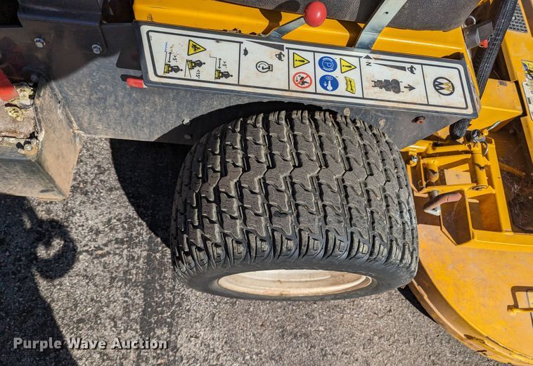 image for item LF9677 Walker B27i  ZTR lawn mower