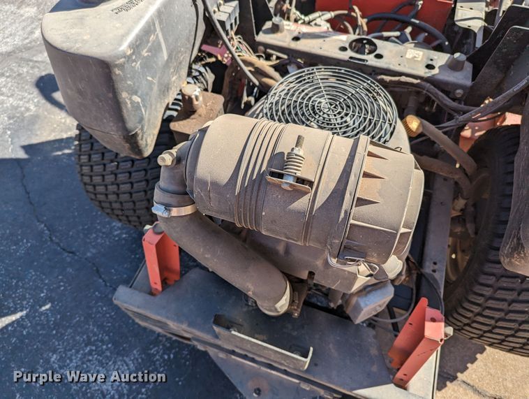 image for item LF9678 Gravely 252Z  ZTR lawn mower