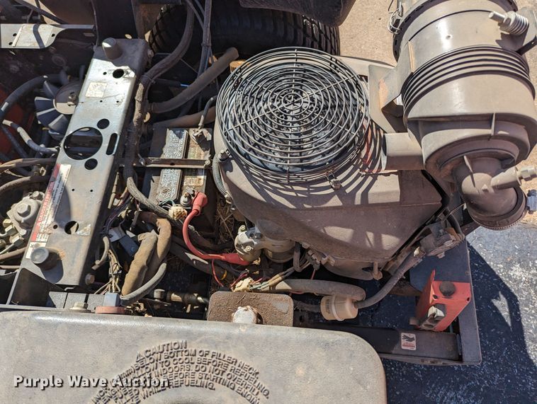 image for item LF9678 Gravely 252Z  ZTR lawn mower