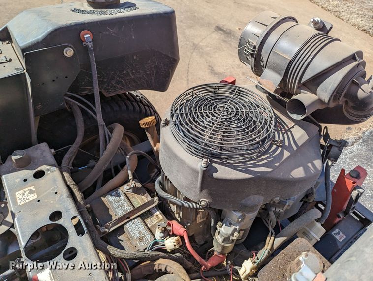 image for item LF9678 Gravely 252Z  ZTR lawn mower