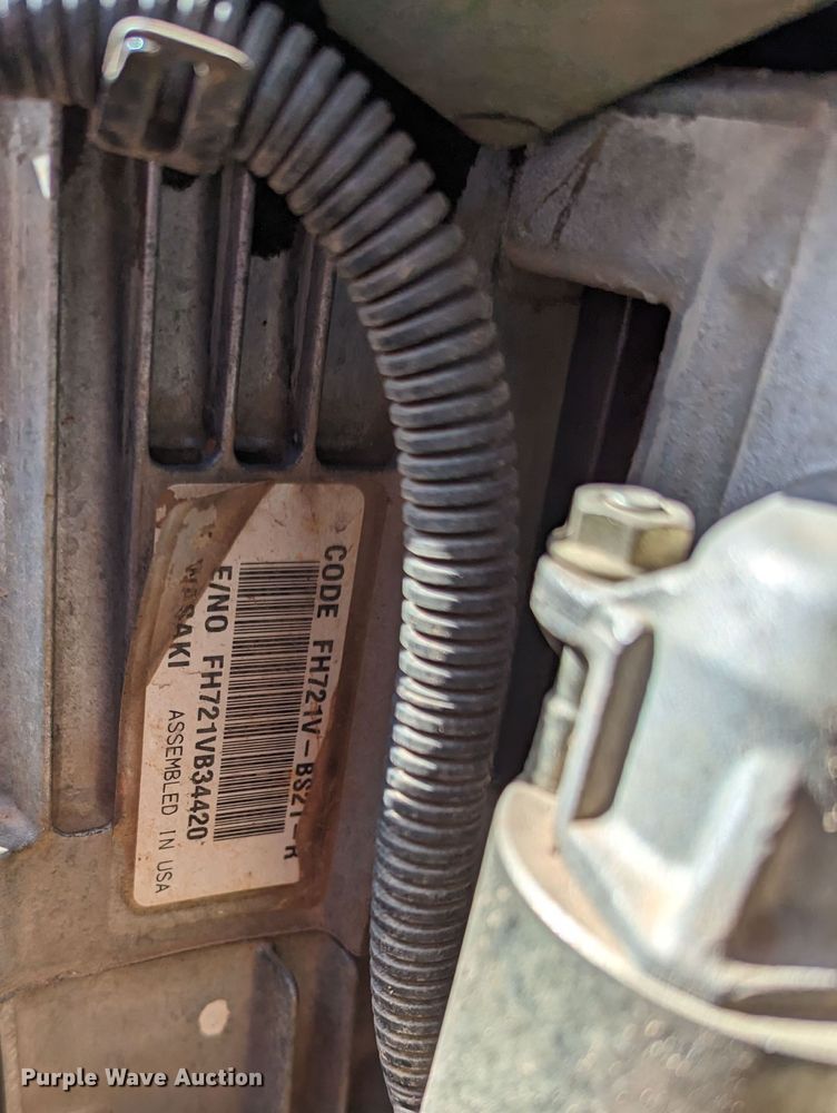 image for item LF9678 Gravely 252Z  ZTR lawn mower