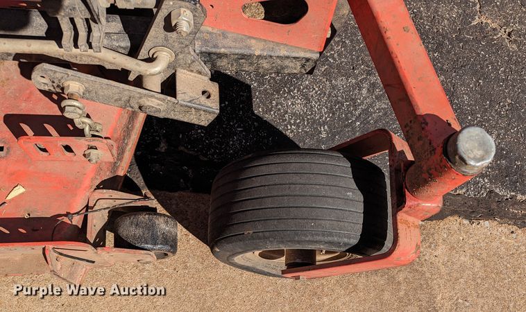 image for item LF9678 Gravely 252Z  ZTR lawn mower