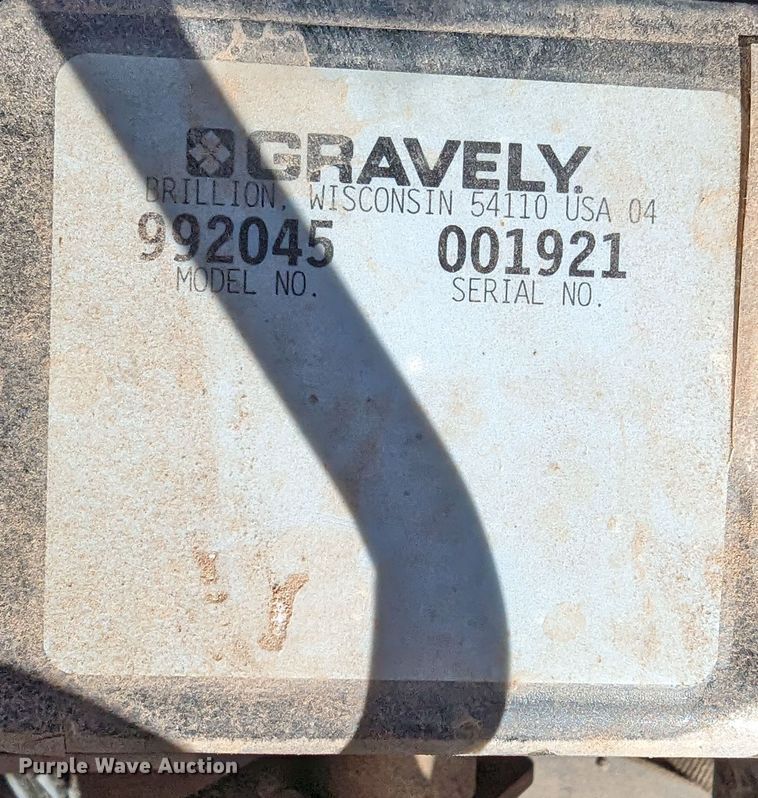 image for item LF9678 Gravely 252Z  ZTR lawn mower