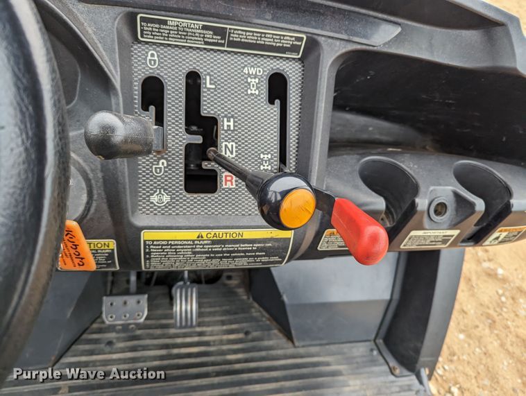 image for item LF9682 Kubota RTV400ci  utility vehicle