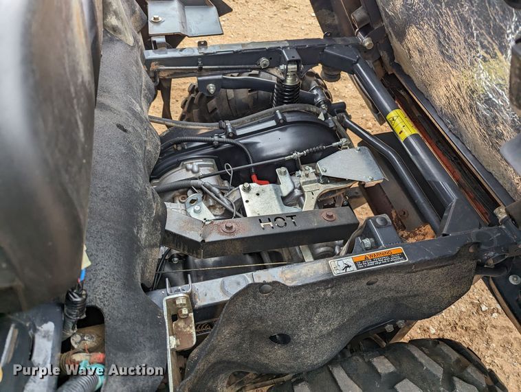 image for item LF9682 Kubota RTV400ci  utility vehicle