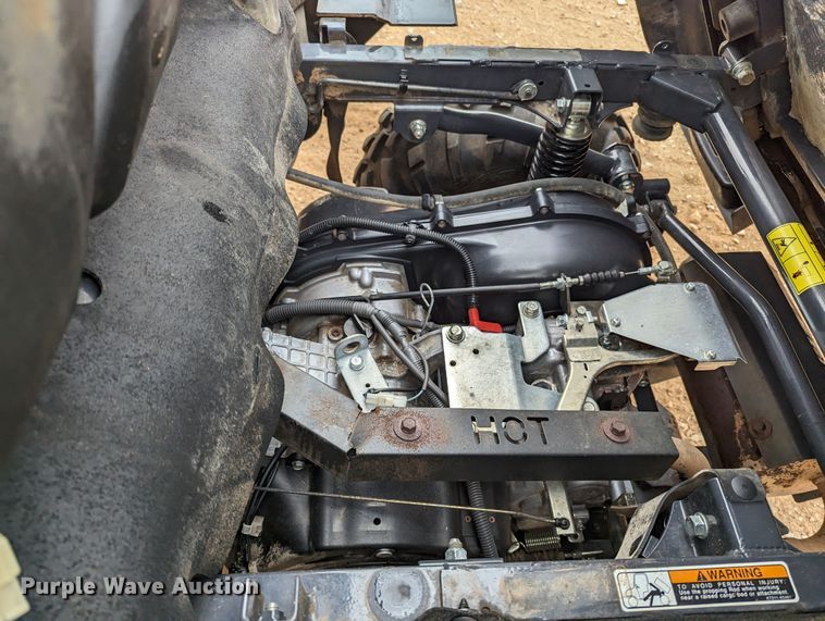 image for item LF9682 Kubota RTV400ci  utility vehicle