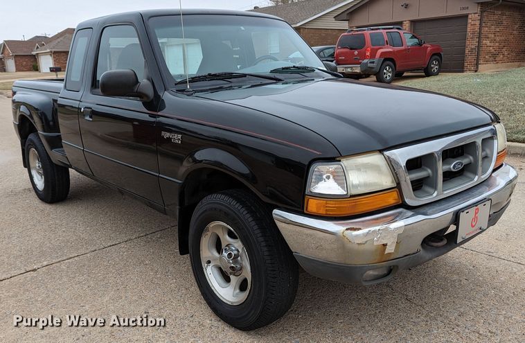 image for item LF9690 2000 Ford Ranger XL  SuperCab pickup truck