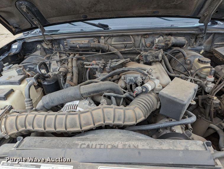 image for item LF9690 2000 Ford Ranger XL  SuperCab pickup truck