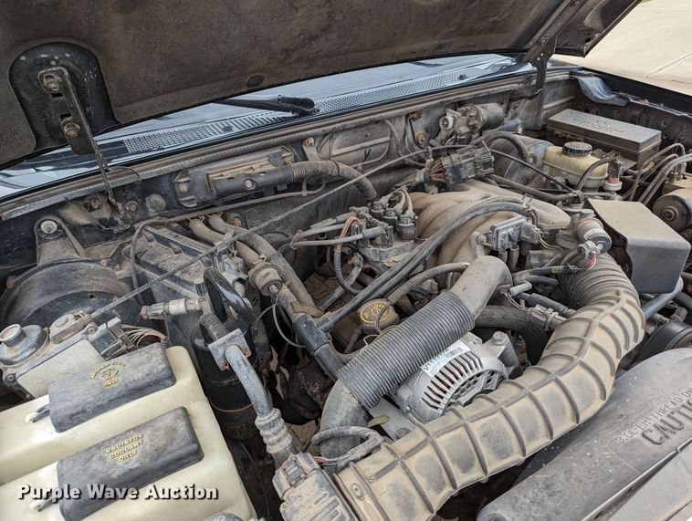 image for item LF9690 2000 Ford Ranger XL  SuperCab pickup truck