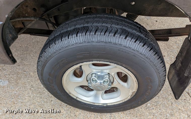 image for item LF9690 2000 Ford Ranger XL  SuperCab pickup truck