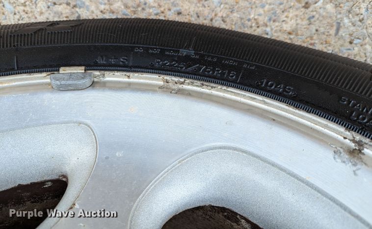 image for item LF9690 2000 Ford Ranger XL  SuperCab pickup truck