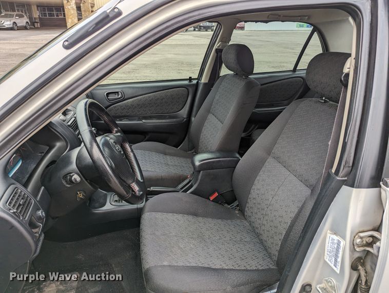 image for item LF9710 2002 Toyota Corolla