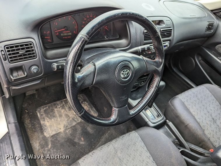 image for item LF9710 2002 Toyota Corolla