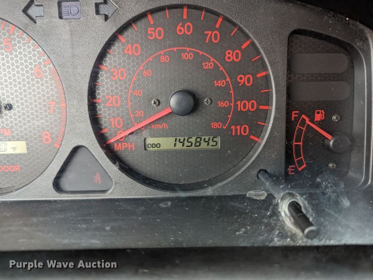 image for item LF9710 2002 Toyota Corolla