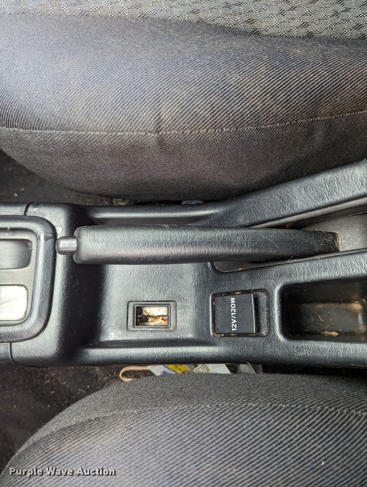 image for item LF9710 2002 Toyota Corolla