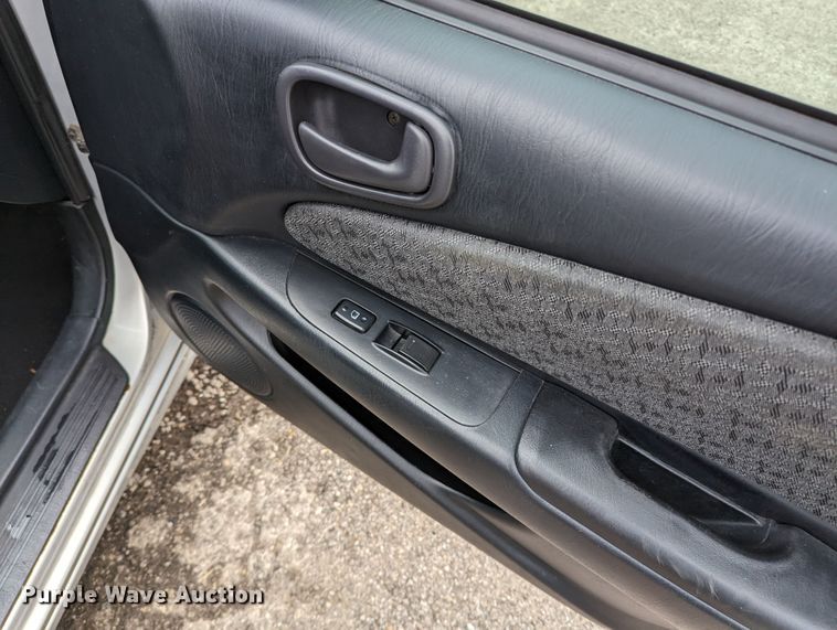 image for item LF9710 2002 Toyota Corolla