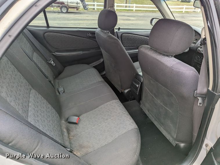 image for item LF9710 2002 Toyota Corolla