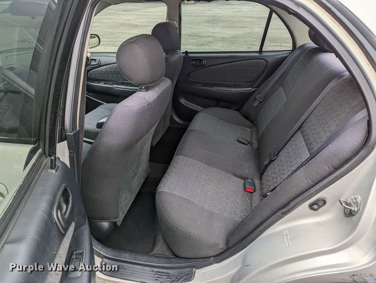 image for item LF9710 2002 Toyota Corolla