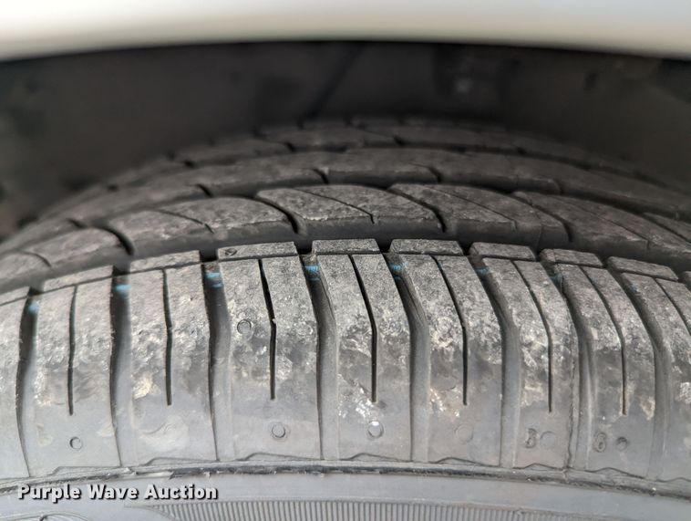 image for item LF9710 2002 Toyota Corolla