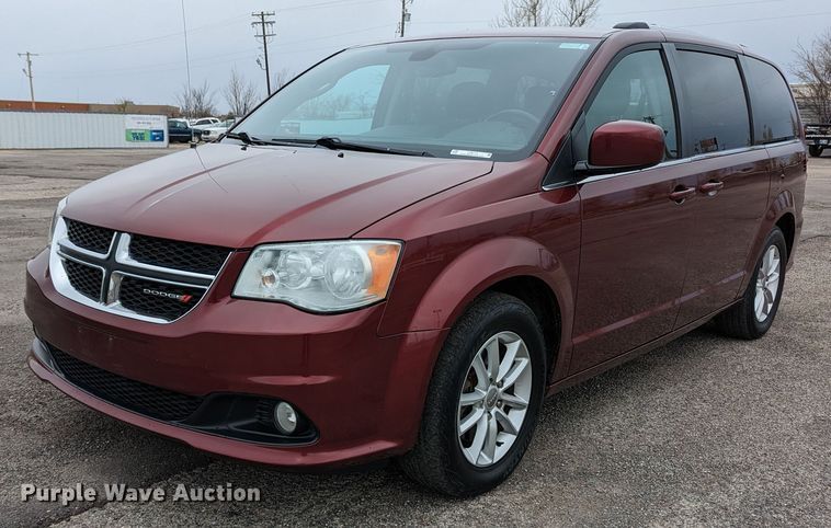 image for item LF9713 2019 Dodge Grand Caravan  van