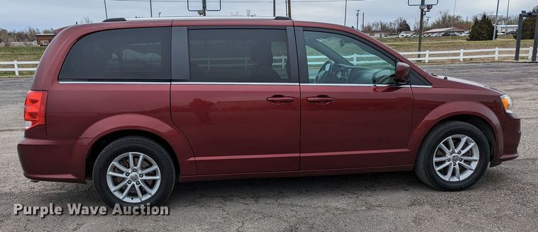image for item LF9713 2019 Dodge Grand Caravan  van