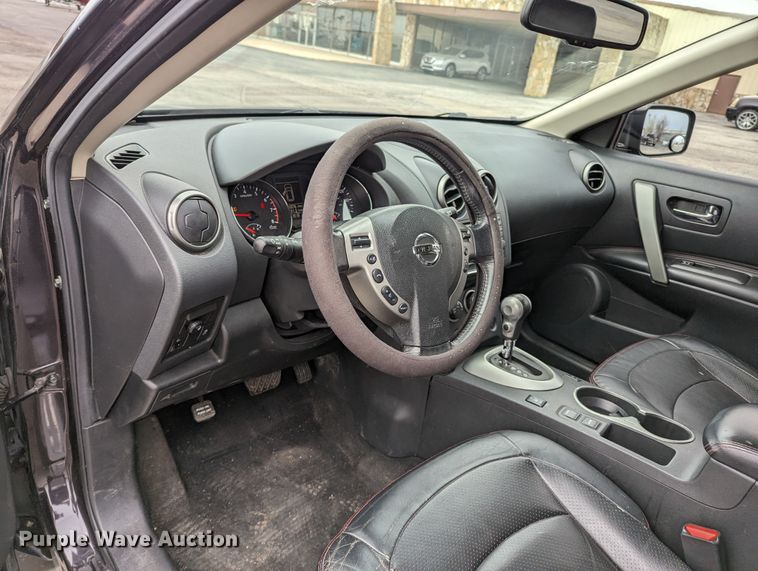 image for item LF9714 2013 Nissan Rogue  SUV