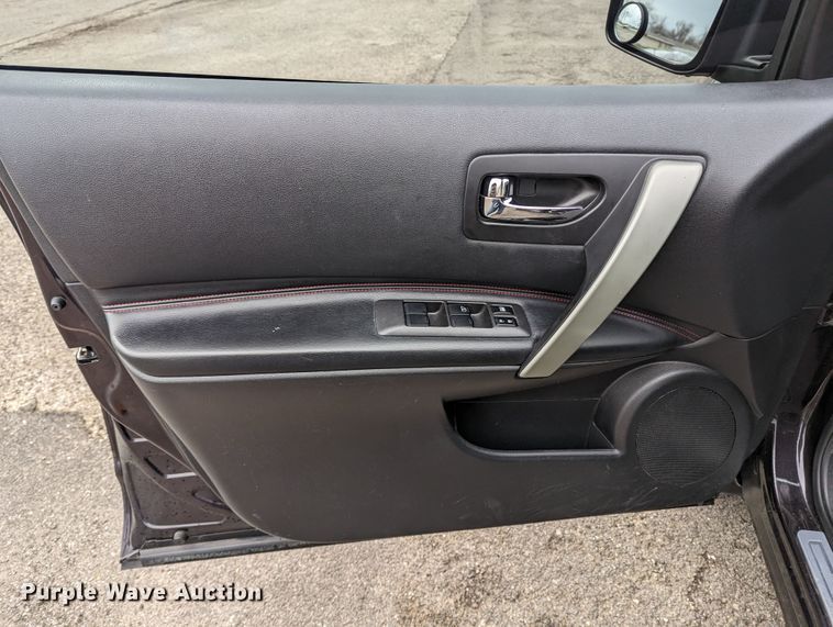 image for item LF9714 2013 Nissan Rogue  SUV