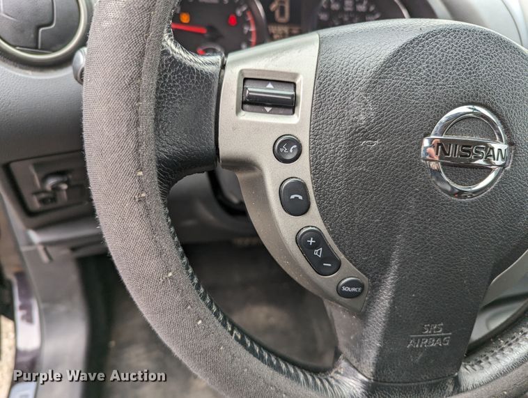 image for item LF9714 2013 Nissan Rogue  SUV