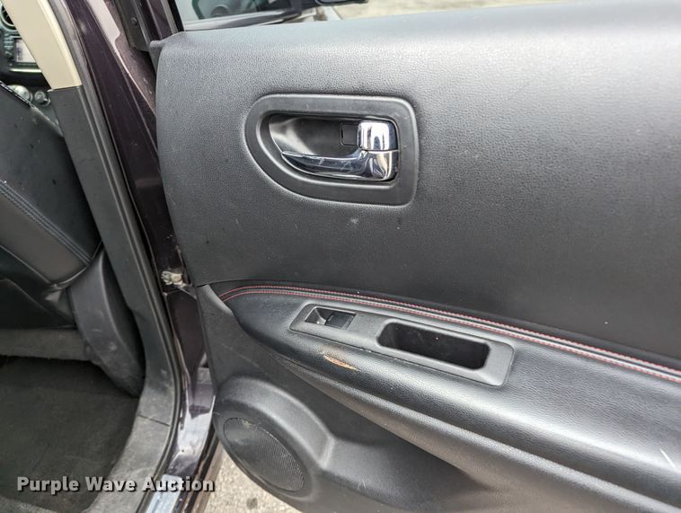 image for item LF9714 2013 Nissan Rogue  SUV