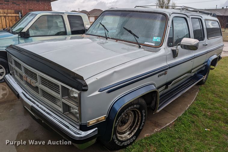 image for item LF9745 1984 GMC Suburban  SUV