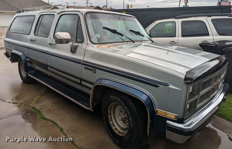 image for item LF9745 1984 GMC Suburban  SUV