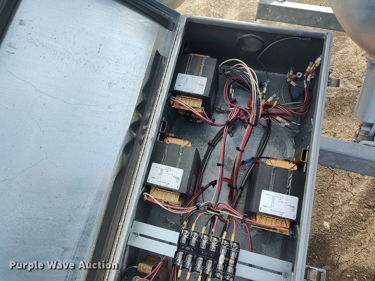 image for item LG9592 (4) stadium light arrays