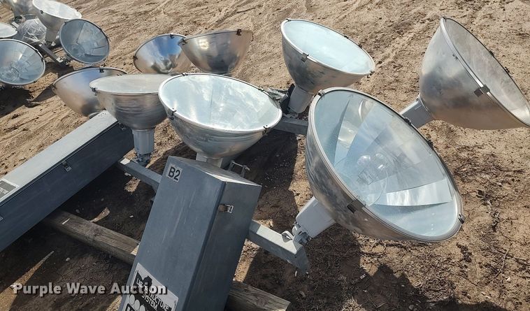 image for item LG9592 (4) stadium light arrays